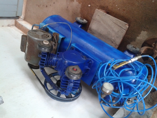 ขายปั้มลม puma 2 สูบไม่ได้ใช้งานไม่มีรั่วซึม