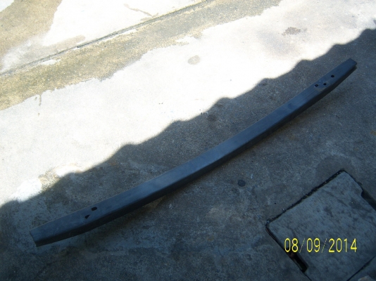 คานหน้า toyota  อัลติส ตองหนึ่ง ใช้ได้กันหมด 1 คาน