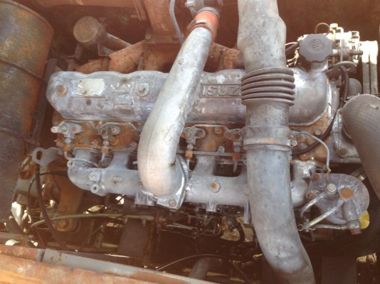 แบคโฮ Hitachi EX200-3 แบคโฮ Hitachi EX200-3