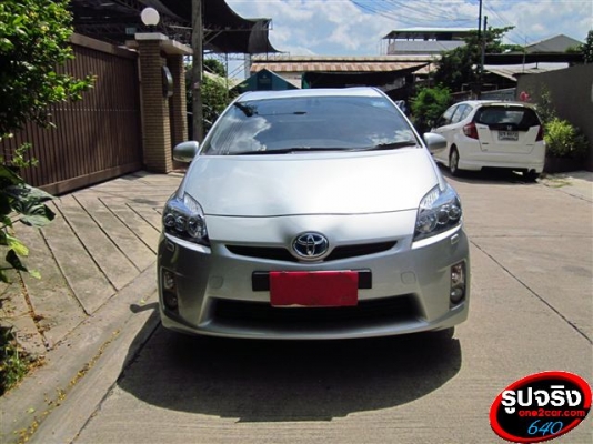 TOYOTA PRIUS ปี2011