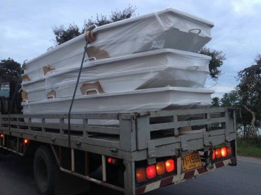 จำหน่าย - รับผลิต เรือท้องแบน เรือเหล็ก เรือพาย เรือกู้ภัย เรือน้ำท่วม เรือตกปลา มีหลายแบบ เหล็ก สังกะสี สเตนเลส ฯลฯ ตามแบบที่ลูกค้าต้องการ