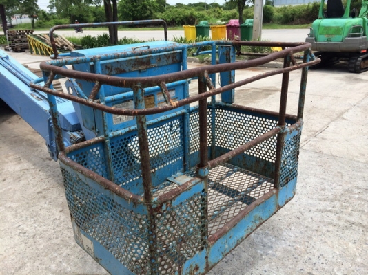 สวย ๆ SR182 บูมลิฟต์ ยาว 18 เมตร นำเข้าจากญี่ปุ่น ไม่แพง