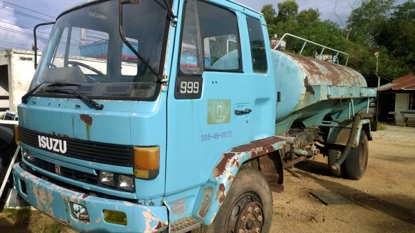 6ล้อบรรทุกน้ำ165แรง ถัง6000ล.ISUZU FTR11HY-39001253 รถเดิมบาง เครื่องสวย คัสซีสวย เล่มพร้อม