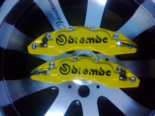 ฝาครอบแบรกใหม่สำหรับรถเก๋งทุกรุ่น