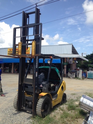 ขาย รถฟอร์คลิฟต์ KUMAT'SU รุ่น 16 ขาย รถฟอร์คลิฟต์ KUMAT'SU รุ่น 16