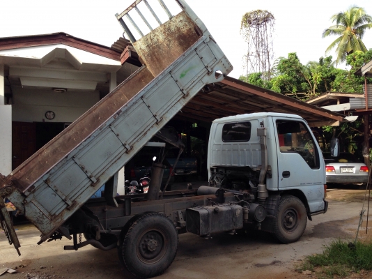 ISUZU NKR ปี38 เกรีย์สั้น ยกหัวได้