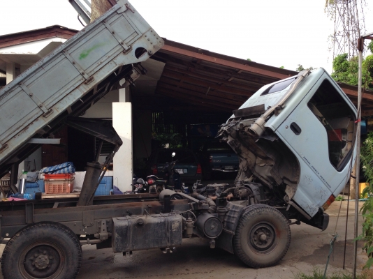 ISUZU NKR ปี38 เกรีย์สั้น ยกหัวได้