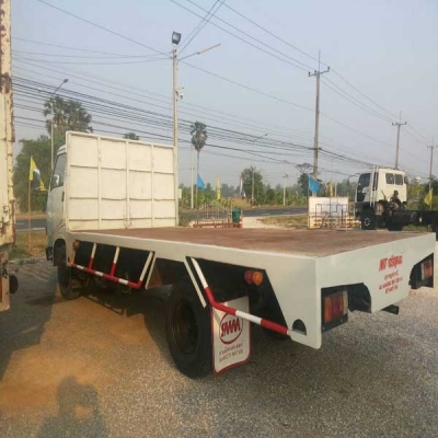 ขายรถหกล้อพื้นเรียบ HINO FB113 เครื่อง WO4D-117 แรง ทะเบียนพร้อม