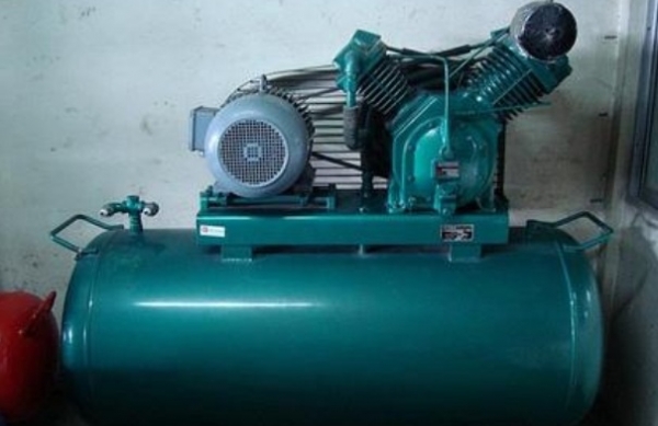 ขายปั๊มลมคุณภาพ081-9966360