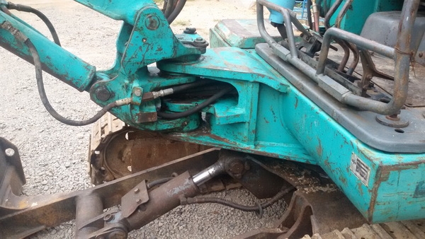 ขายรถขุด แมคโครเล็ก KOMATSU PC30-7 สภาพพร้อมใช้ราคาเบาๆ ขายรถขุด แมคโครเล็ก KOMATSU PC30-7 สภาพพร้อมใช้ราคาเบาๆ