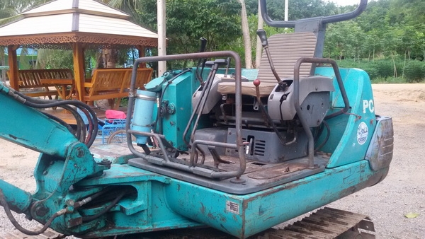 ขายรถขุด แมคโครเล็ก KOMATSU PC30-7 สภาพพร้อมใช้ราคาเบาๆ ขายรถขุด แมคโครเล็ก KOMATSU PC30-7 สภาพพร้อมใช้ราคาเบาๆ