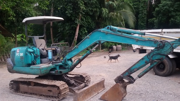 ขายรถขุด แมคโครเล็ก KOMATSU PC30-7 สภาพพร้อมใช้ราคาเบาๆ ขายรถขุด แมคโครเล็ก KOMATSU PC30-7 สภาพพร้อมใช้ราคาเบาๆ