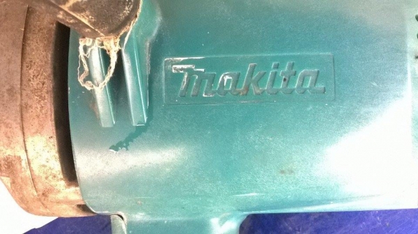 เครื่องขัดเงาสี makita เช็คสภาพเรียบร้อย