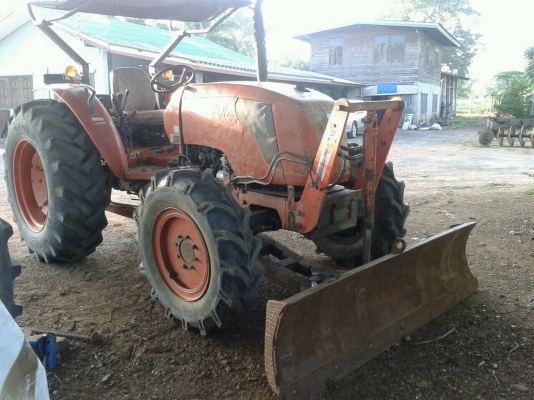 ขาย kubota M7040 พร้อมเล่มทะเบียนได้เลย จัดไปแบบถูกๆกันเลยคัฟ ขาย kubota M7040 พร้อมเล่มทะเบียนได้เลย จัดไปแบบถูกๆกันเลยคัฟ