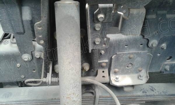 รถบรรทุก 6 ล้อตู้ 5 บาน ISUZU รุ่น NPR(EURO3)