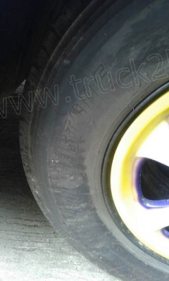 รถบรรทุก 6 ล้อตู้ 5 บาน ISUZU รุ่น NPR(EURO3)