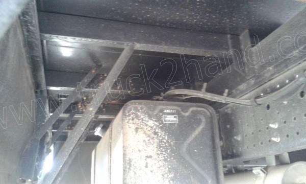 รถบรรทุก 6 ล้อตู้ 5 บาน ISUZU รุ่น NPR(EURO3)