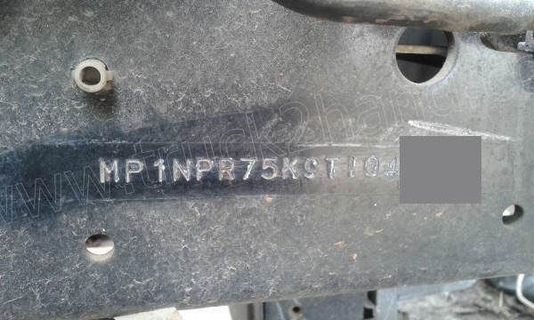 รถบรรทุก 6 ล้อตู้ 5 บาน ISUZU รุ่น NPR(EURO3)