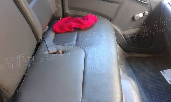 รถบรรทุก 6 ล้อตู้ 5 บาน ISUZU รุ่น NPR(EURO3)