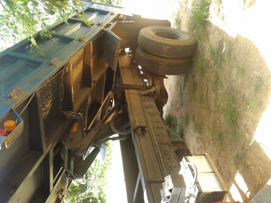 ขายรถดั้ม อีซูซุ115แรงตัดราคาครับ430000