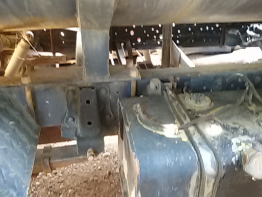 (ร้านรุ่งโรจน์ 082-1057078)ขายnkr100แรงม้า สีไม่สวยเครื่องดี แชสซีดี พร้อมโอน (ร้านรุ่งโรจน์ 082-1057078)ขายnkr100แรงม้า สีไม่สวยเครื่องดี แชสซีดี พร้อมโอน