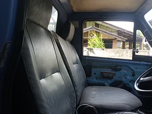 (ร้านรุ่งโรจน์ 082-1057078)ขายnkr100แรงม้า สีไม่สวยเครื่องดี แชสซีดี พร้อมโอน (ร้านรุ่งโรจน์ 082-1057078)ขายnkr100แรงม้า สีไม่สวยเครื่องดี แชสซีดี พร้อมโอน