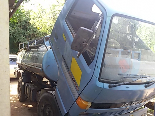 (ร้านรุ่งโรจน์ 082-1057078)ขายnkr100แรงม้า สีไม่สวยเครื่องดี แชสซีดี พร้อมโอน (ร้านรุ่งโรจน์ 082-1057078)ขายnkr100แรงม้า สีไม่สวยเครื่องดี แชสซีดี พร้อมโอน