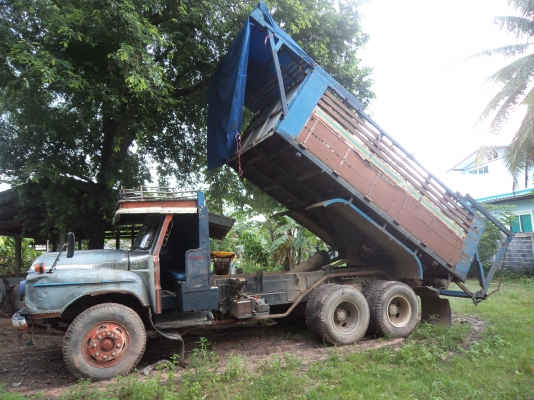 ขายด่วนๆ((355000))รถ10ล้ออีซูซุหัวยาวดั้ม2เพลาร็อก สโลว์ เครื่อง165แรงม้า เบรกทิิฟฟี่