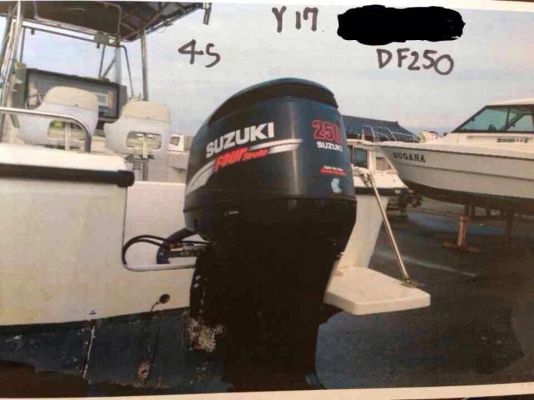 ขายเครื่อง Suzuki 250 แรง 4 จังหวะ