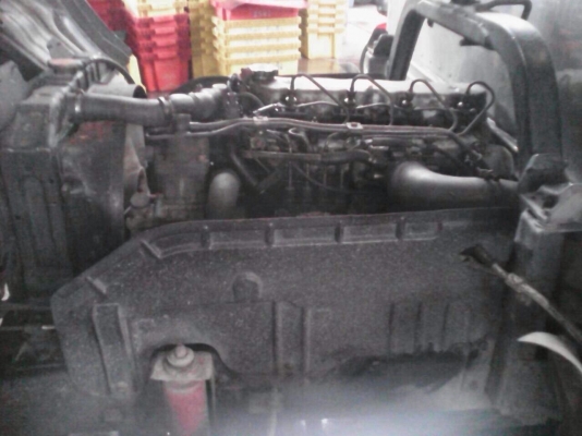 ขายรถ6ล้อตู้เปียก HINO FC2WEKA เครื่อง 120 แรงม้า สนใจโทร 081-9701072