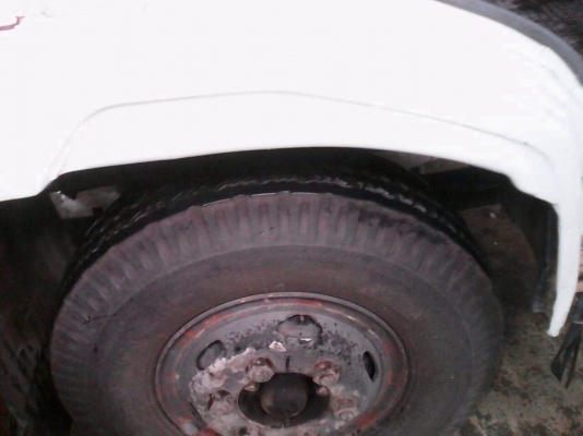 ขายรถ6ล้อตู้เปียก HINO FC2WEKA เครื่อง 120 แรงม้า สนใจโทร 081-9701072