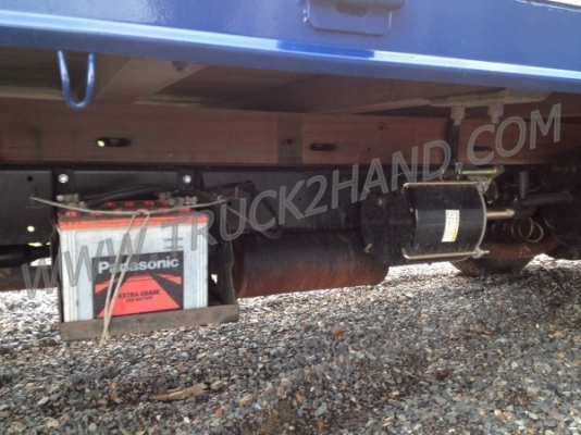 HINO 6 ล้อ  รุ่น FB2WGLA    120 แรงม้า   ปี 2537