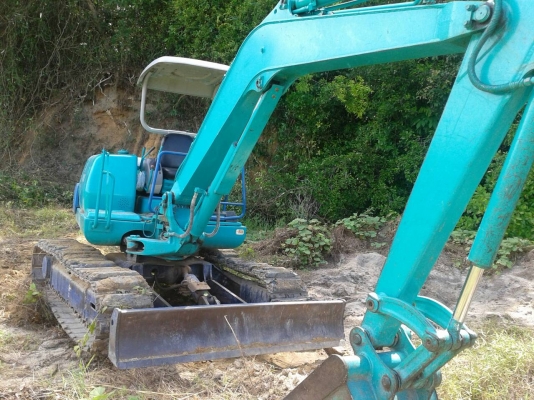 Komatsu pc45รุ่น7-1-E ตัวพิเศษ รถสวย พร้อมใช้งาน พร้อมใบมีด ซีเรียลสูง เครื่องแน่นดี ปั๊มแรง ช่วงล่างเต็ม ราคาต่อรองได้ 087-2976734