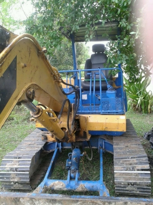 6ล้อเทเลอร์อีซูสุ 110แรงม้า  คู่PC40-6 รถพร้อมใช้งานทั้งคู่ ราคาต่อรองได้ เอกสารพร้อม 087-2976734