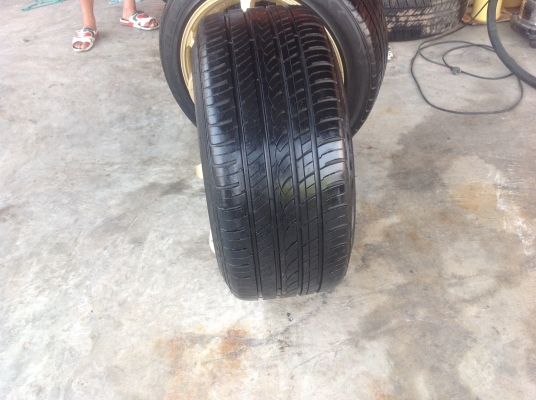 ขายแม๊กขอบ 18 พร้อมยาง 5รู คับ สนใจติดต่อ 081-7682048