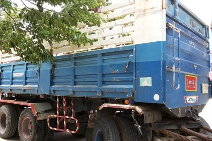 ***ขายแล้วครับขอบคุณ Truck2hand ลูก3คานยัด6.20ม.(ลงเล่ม) กระบะดั้มเหล็กเกษตรอู่เอสที ปี48 สภาพสวย พื้นดีข้างสวยไม่ผุ ไม่บวม ช่วงล่างคัสซีสวยเดิม ไม่ปะไม่ดาม ไม่บวม ยางดี10เส้น รถใช้งานวิ่งงานอยู่ปกติิ สีสันดี พร้อมใช้งาน ราคาต่อรองได้เด้อ พี่น้องครับ