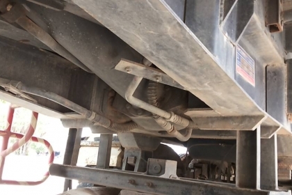 ***ขายแล้วครับขอบคุณ Truck2hand ลูก3คานยัด6.20ม.(ลงเล่ม) กระบะดั้มเหล็กเกษตรอู่เอสที ปี48 สภาพสวย พื้นดีข้างสวยไม่ผุ ไม่บวม ช่วงล่างคัสซีสวยเดิม ไม่ปะไม่ดาม ไม่บวม ยางดี10เส้น รถใช้งานวิ่งงานอยู่ปกติิ สีสันดี พร้อมใช้งาน ราคาต่อรองได้เด้อ พี่น้องครับ