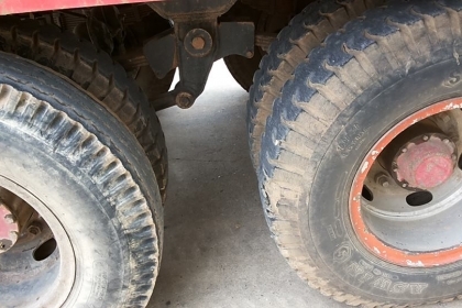 ***ขายแล้วครับขอบคุณ Truck2hand ลูก3คานยัด6.20ม.(ลงเล่ม) กระบะดั้มเหล็กเกษตรอู่เอสที ปี48 สภาพสวย พื้นดีข้างสวยไม่ผุ ไม่บวม ช่วงล่างคัสซีสวยเดิม ไม่ปะไม่ดาม ไม่บวม ยางดี10เส้น รถใช้งานวิ่งงานอยู่ปกติิ สีสันดี พร้อมใช้งาน ราคาต่อรองได้เด้อ พี่น้องครับ