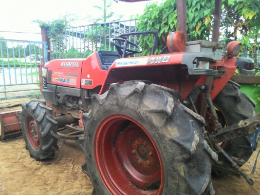 KUBOTA L3408 พร้อมดันหน้า ราคา 165,000 KUBOTA L3408 พร้อมดันหน้า ราคา 165,000