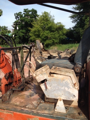 ขาย IHI F30 คอนโทรนสั้น สภาพสวยพร้อมใช้ ราคาต่อรองได้ ติดต่อที่คุณอ๊อฟ พิจิตร 086-737-9991