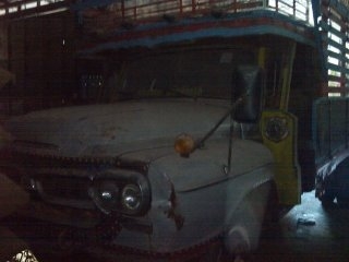 ขาย 6 ล้อหัวยาวเครื่อง อิซูซุ  120 แรง