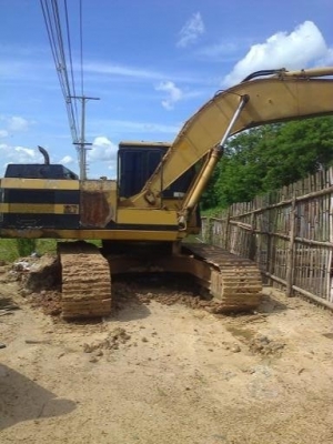 ขายCATE200B สภาพสวยพร้อมใช้ ราคาต่อรองได้ ติดต่อได้ที่คุณอ๊อฟ พิจิตร 086-737-9991 ขายCATE200B สภาพสวยพร้อมใช้ ราคาต่อรองได้ ติดต่อได้ที่คุณอ๊อฟ พิจิตร 086-737-9991