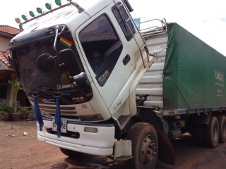 ขายรถพ่วงเดก้า ISUZU เครื่อง 320 แรง ปี 50 รุ่นFXZ23NZH2 แม่ลูก ลูก 3 คานสภาพสวย ขายรถพ่วงเดก้า ISUZU เครื่อง 320 แรง ปี 50 รุ่นFXZ23NZH2 แม่ลูก ลูก 3 คานสภาพสวย