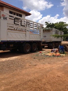 ขายรถพ่วงเดก้า ISUZU เครื่อง 320 แรง ปี 50 รุ่นFXZ23NZH2 แม่ลูก ลูก 3 คานสภาพสวย ขายรถพ่วงเดก้า ISUZU เครื่อง 320 แรง ปี 50 รุ่นFXZ23NZH2 แม่ลูก ลูก 3 คานสภาพสวย