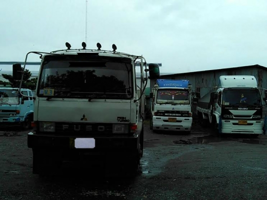 ขายด่วนรถ 10 ล้อ mitsubishi fuso 3 เพลา 190 แรงม้า