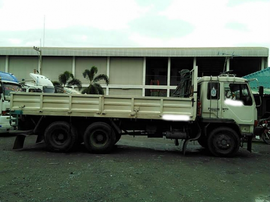 ขายด่วนรถ 10 ล้อ mitsubishi fuso 3 เพลา 190 แรงม้า