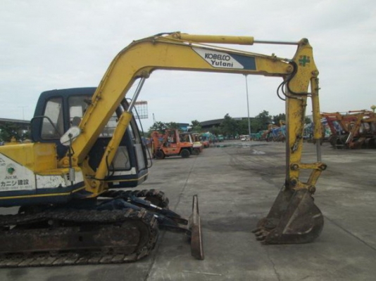 ขาย KOBELCO SK60-1 มาคทรี  เก่านอก มีรถจัดส่งให้