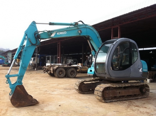 ขาย KOBELCO SK60-3 เก่านอก มีรถจัดส่งให้ ขาย KOBELCO SK60-3 เก่านอก มีรถจัดส่งให้