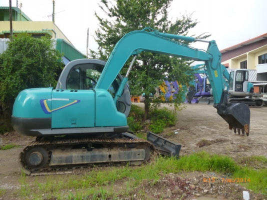 ขาย KOBELCO SK60-3 เก่านอก มีรถจัดส่งให้ ขาย KOBELCO SK60-3 เก่านอก มีรถจัดส่งให้