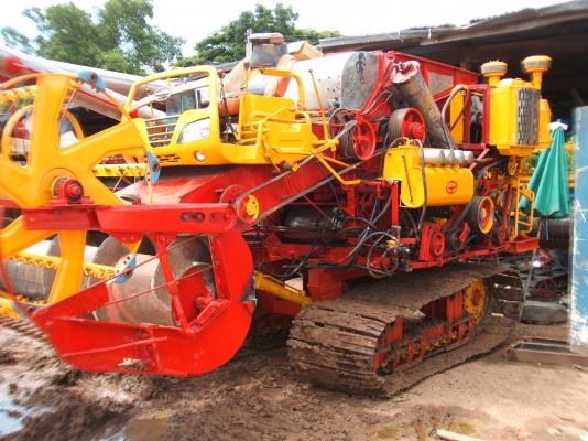 ขายรถเกี่ยวข้าวศักดิ์พัฒนา FG 42 อุ้มปรับระดับ ตัวเดิน PC200 โคมัตสุ เครื่องยนต์ 6BF อีซูซุ 170 แรงม้า ปรับไดกิ๊นส์ เบอร์22 สภาพดีพร้อมเกี่ยว ใช้ได้เลยไม่ต้องซ่อม ขายรถเกี่ยวข้าวศักดิ์พัฒนา FG 42 อุ้มปรับระดับ ตัวเดิน PC200 โคมัตสุ เครื่องยนต์ 6BF อีซูซุ 170 แรงม้า ปรับไดกิ๊นส์ เบอร์22 สภาพดีพร้อมเกี่ยว ใช้ได้เลยไม่ต้องซ่อม